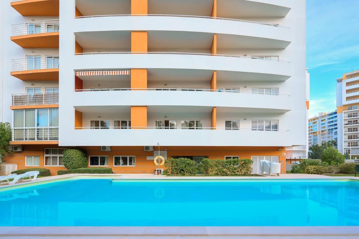 Flamingo Residence Apartment - Wifi/Pool/Netflix Portimao Exterior photo